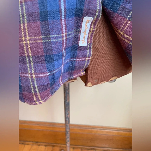 Weatherproof flannel butt down shirt, plaid shirt - Picture 4 of 10